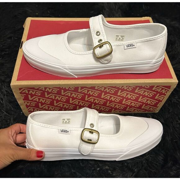 VANS Mary Jane white shoes sneakers women’s 8.5 new - Picture 1 of 6